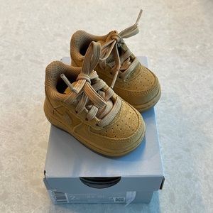 Wheat Air Force 1